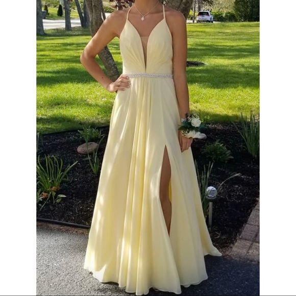 Faviana Dresses & Skirts - Yellow Prom Dress - Elegant and Classy